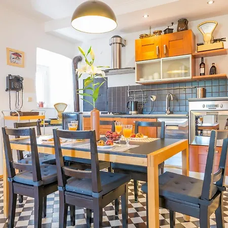 Midsummer Night's Dream アパート *